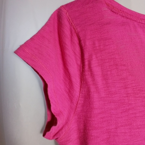 #465 Pink V-Neck Aeropostale Shirt - Picture 14 of 15